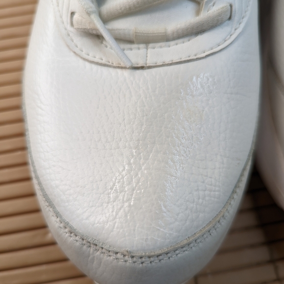 Brooks Addiction Walker 2 Triple White 1103181D142 Men's sz 13. 128.1pm - Picture 5 of 11